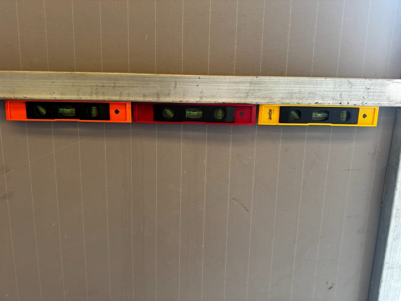 Magnetic torpedo level — Torpedo 2 model